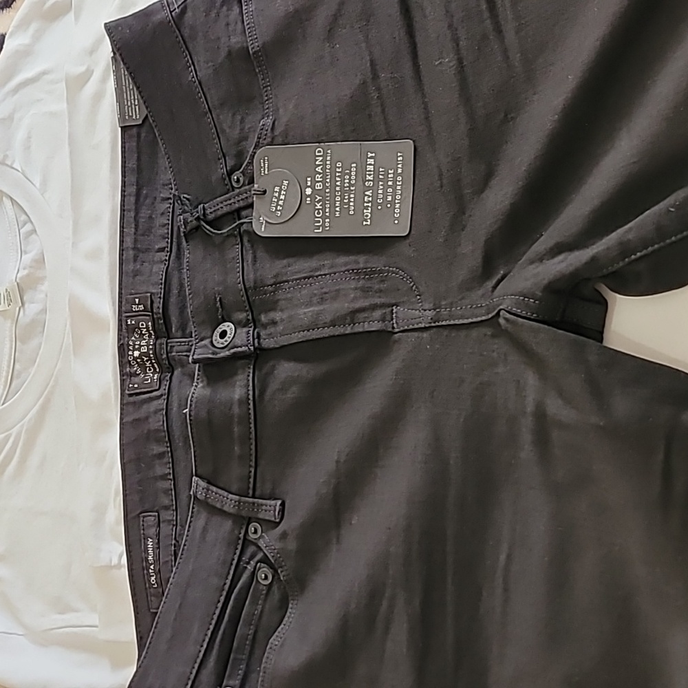 LUCKY BRAND JEANS size W 14/32